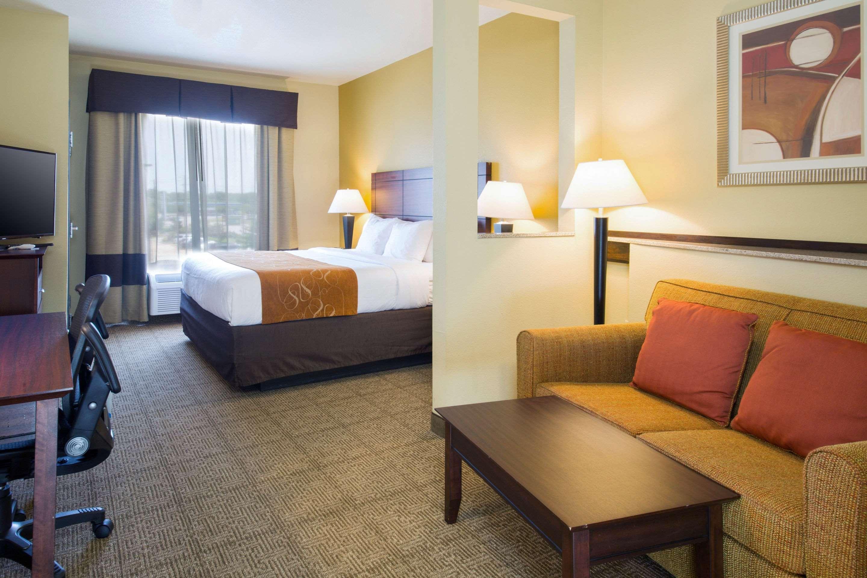Comfort Suites Airport South Montgomery Luaran gambar