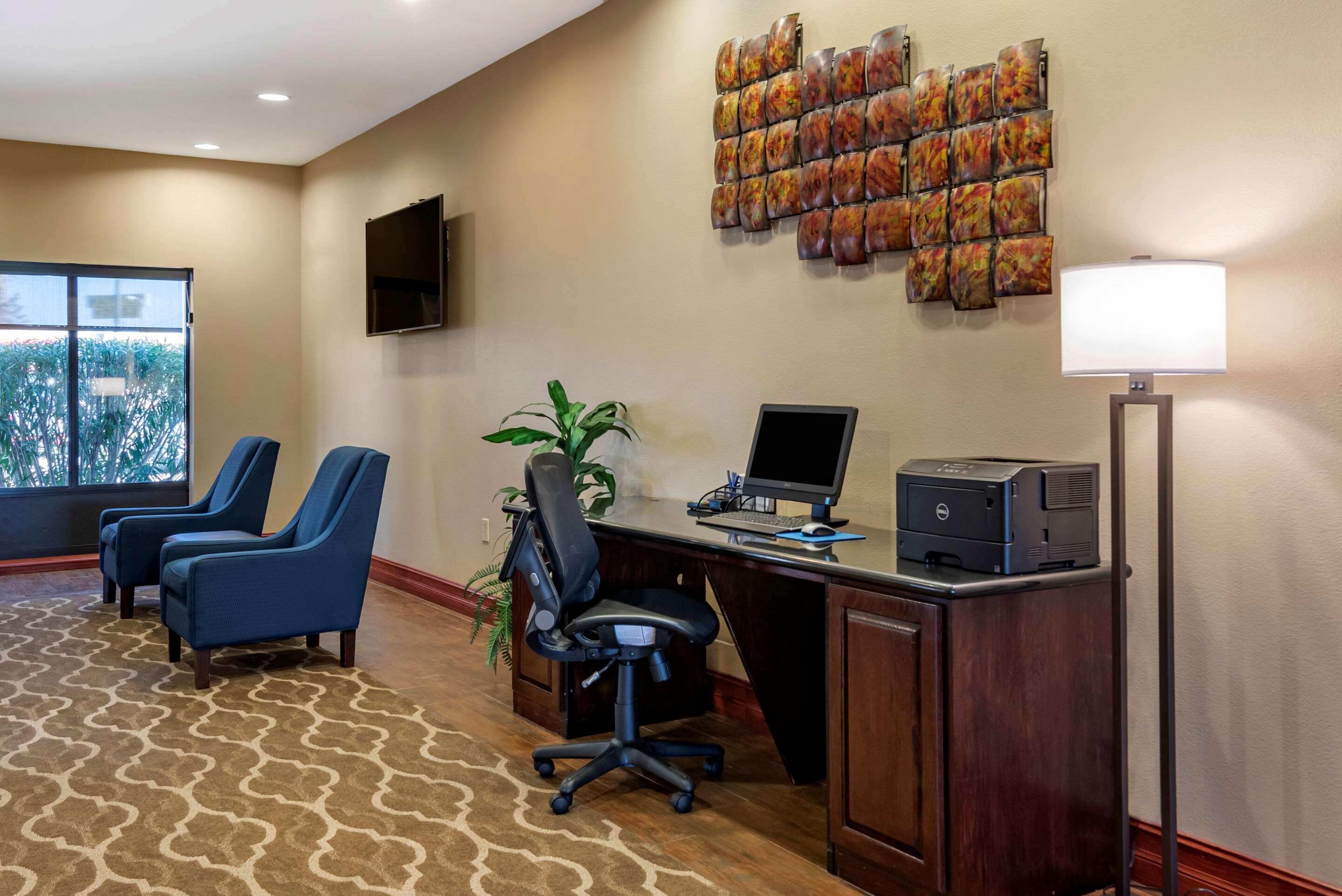 Comfort Suites Airport South Montgomery Luaran gambar