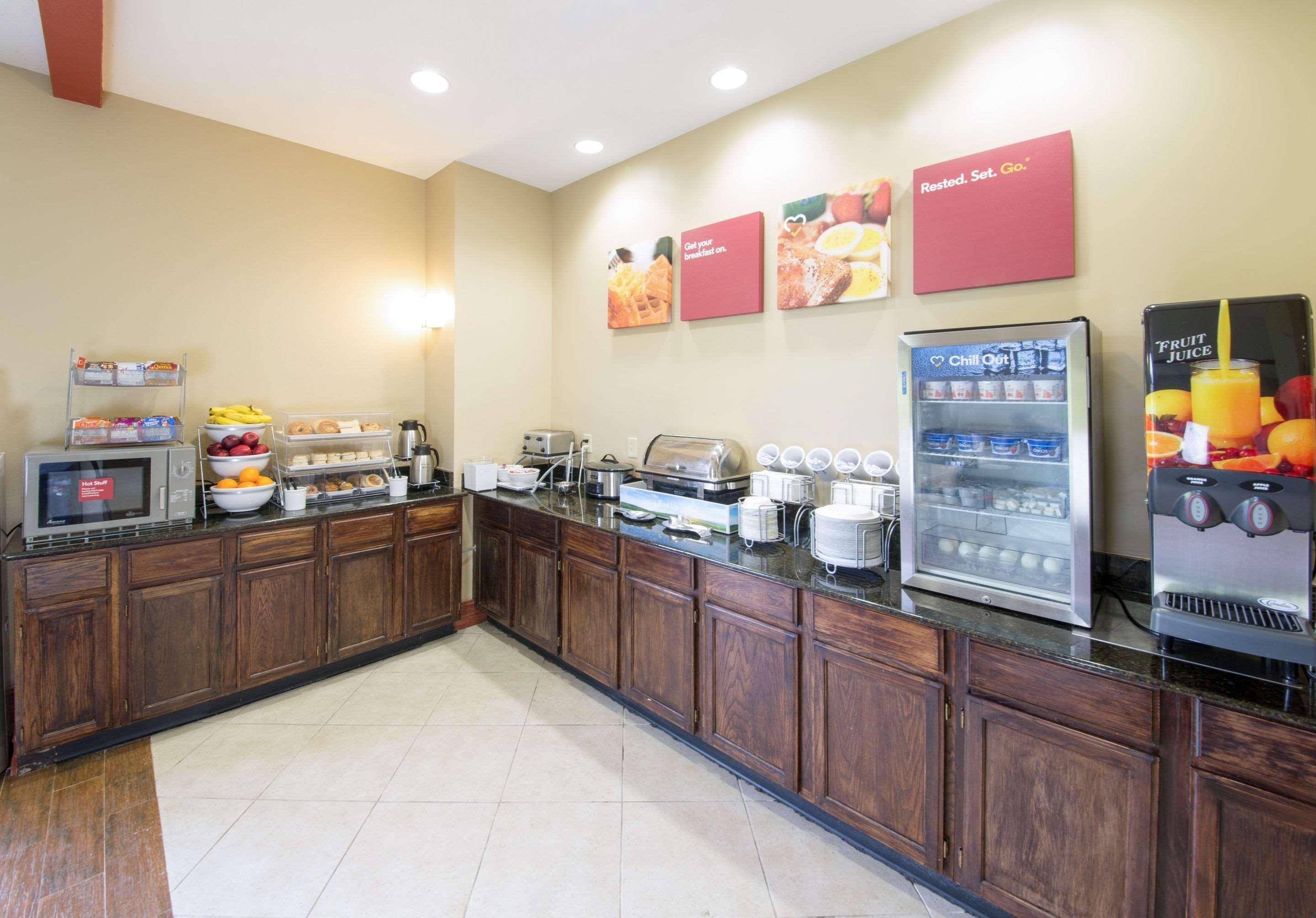 Comfort Suites Airport South Montgomery Luaran gambar